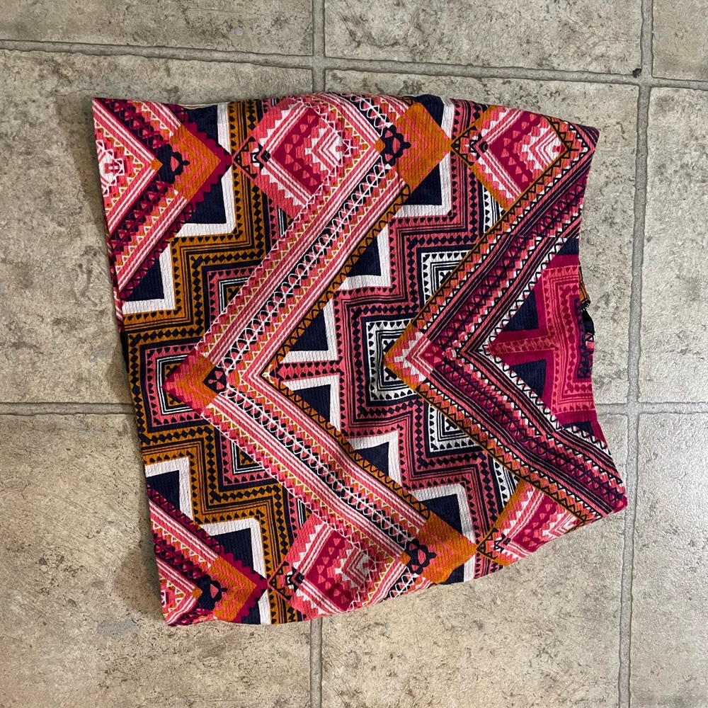 Pink patterned mini skirt